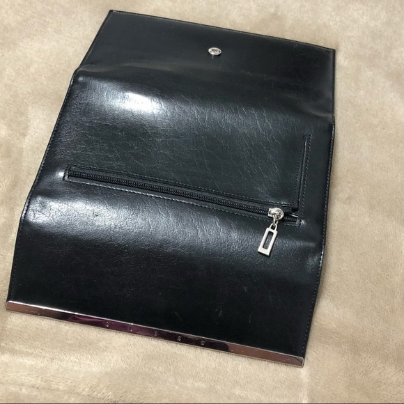 Wallet: GUESS Wallet, Black ๐ Bundle Me! - Picture 6 of 6